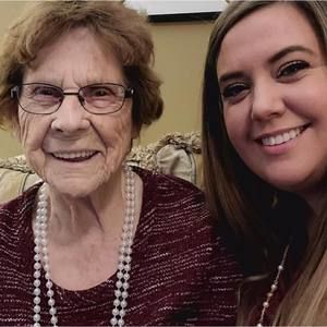 Meet your Posher, Melissa